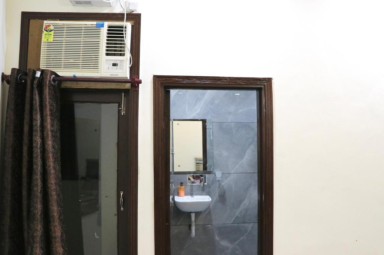 Homestay Comforts 500M From Amritsar Airport Exteriér fotografie