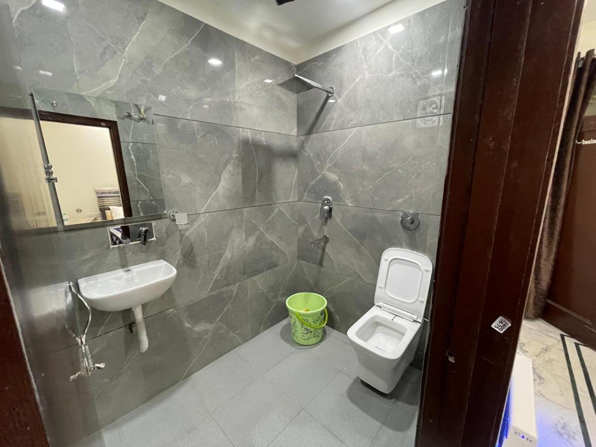 Homestay Comforts 500M From Amritsar Airport Exteriér fotografie